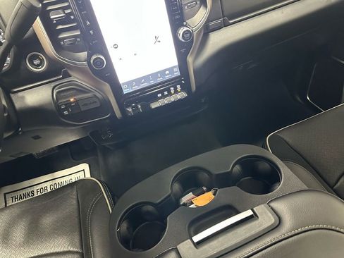 Used 2024 RAM 2500 Laramie image 39