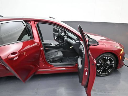 Used 2022 Kia K5 GT-Line w/ GT-Line FWD Premium Package image 9