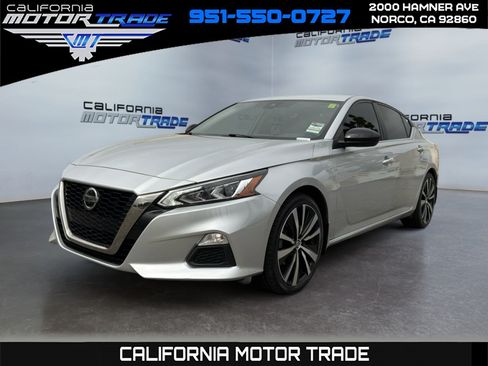 Used 2022 Nissan Altima 2.5 SR FWD image 1