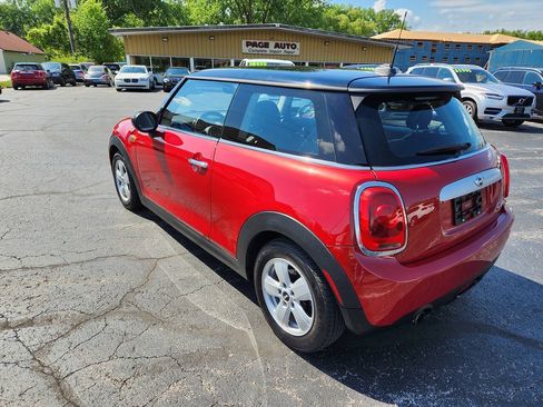 Used 2015 MINI Cooper 2-Door Hardtop FWD image 3