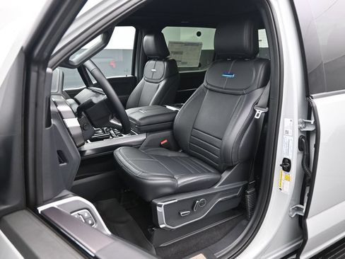 New 2026 Ford F150 Platinum w/ Equipment Group 702A High AWD/4WD image 8