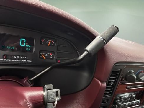 Used 1996 Chevrolet Caprice SS RWD image 26