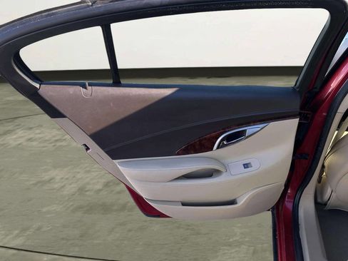 Used 2012 Buick LaCrosse Premium image 12