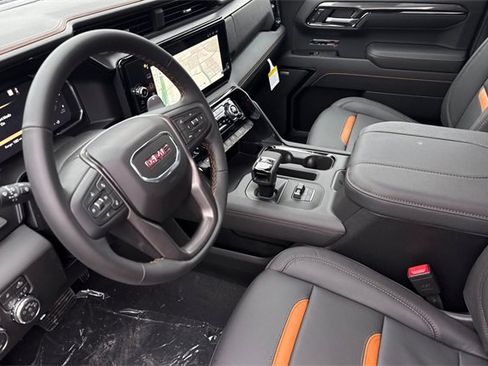 New 2026 GMC Sierra 1500 AT4 w/ AT4 Premium Package image 10