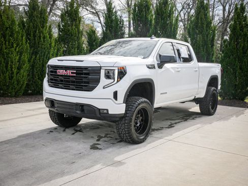 Used 2024 GMC Sierra 1500 Elevation AWD/4WD image 5