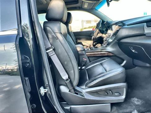 Used 2017 Chevrolet Tahoe LT w/ LT Signature Package AWD/4WD image 12