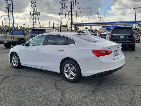 Certified 2020 Chevrolet Malibu LS image 30