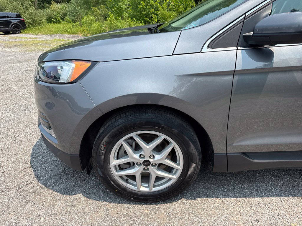 Used 2024 Ford Edge SEL w/ Convenience Package AWD/4WD image 6