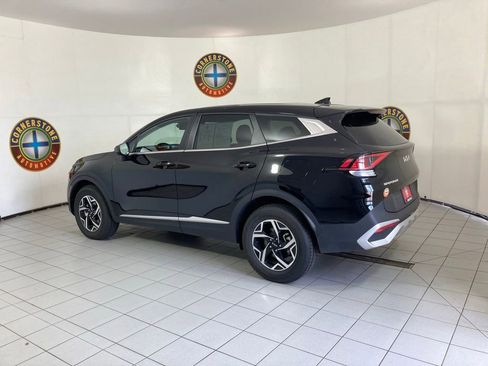 Used 2025 Kia Sportage LX AWD/4WD image 23