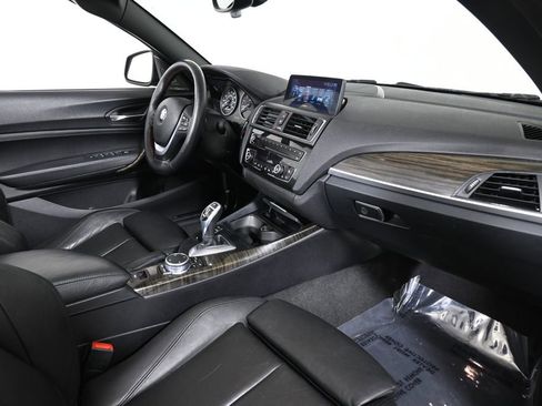 Used 2017 BMW 230i xDrive 230i xDrive image 32