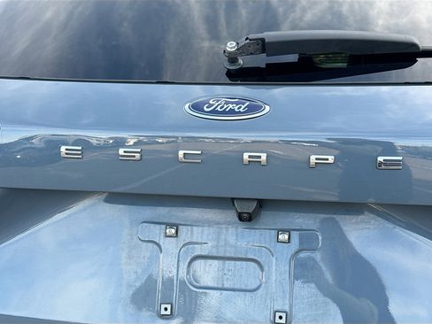 Used 2025 Ford Escape ST-Line Select image 11
