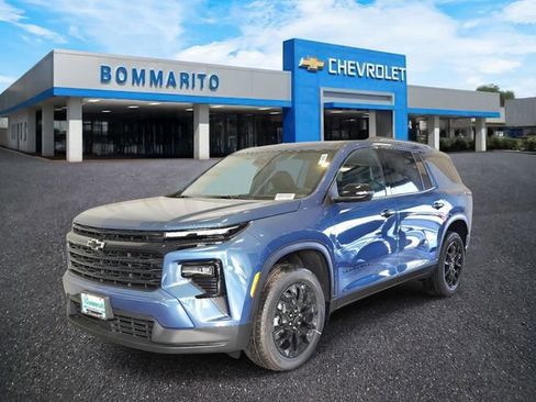 New 2026 Chevrolet Traverse LT image 1