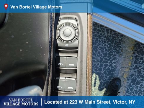Used 2020 Chevrolet Silverado 1500 LT w/ Trailering Package AWD/4WD image 12