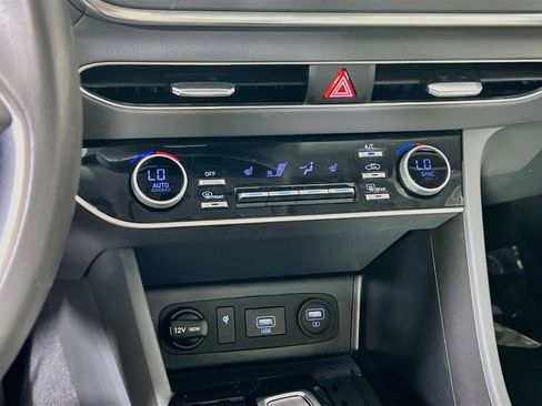 Used 2023 Hyundai Sonata SEL w/ Convenience Package FWD image 16