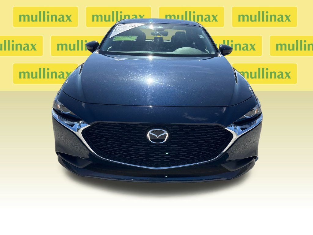 Used 2023 MAZDA MAZDA3 s FWD image 11