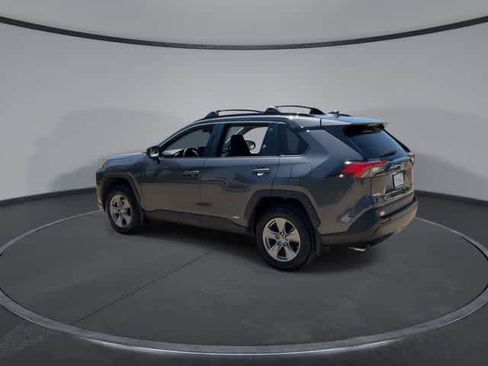 Used 2024 Toyota RAV4 LE AWD/4WD image 6