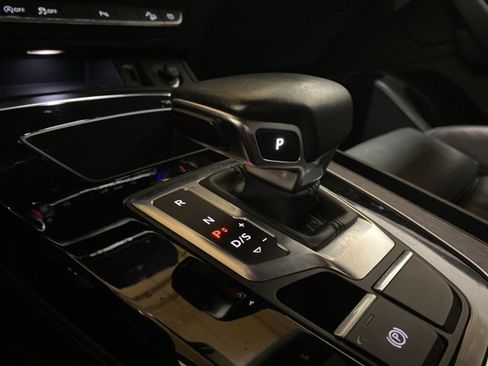 Used 2023 Audi Q5 2.0T Premium image 58