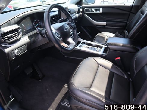 Used 2022 Ford Explorer XLT w/ Equipment Group 202A AWD/4WD image 11