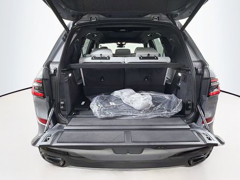 New 2026 BMW X7 xDrive40i w/ Executive Package image 29
