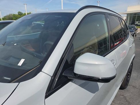 New 2026 BMW X5 xDrive40i AWD/4WD image 11