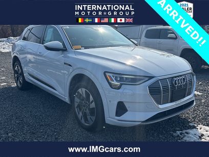 Used 2022 Audi e-tron Premium Plus w/ Premium Plus Package