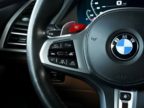 Used 2022 BMW X5 M w/ Competition Package 2 image 31