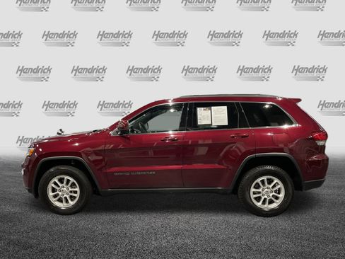 Used 2020 Jeep Grand Cherokee Laredo image 7