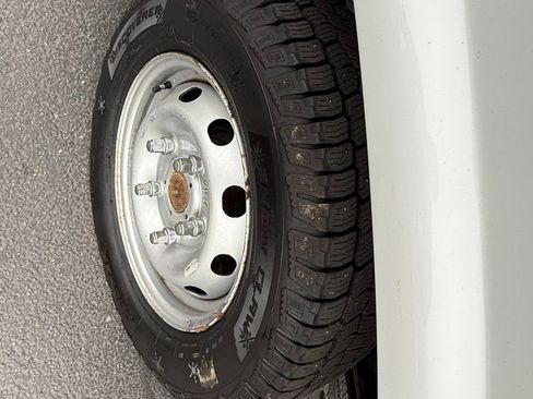 Used 2016 Ford Transit 250 138 w/ Exterior Upgrade Package image 13