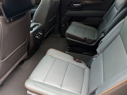 New 2026 GMC Yukon XL AT4 w/ AT4 Premium Plus Package AWD/4WD image 12