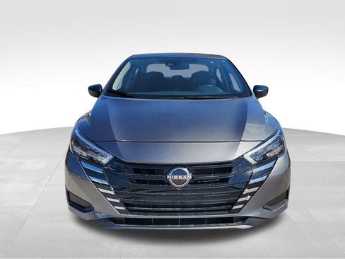 Used 2025 Nissan Versa S w/ Trunk Package image 8