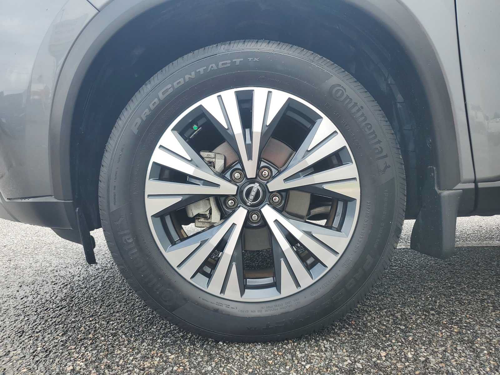 Used 2023 Nissan Rogue SV w/ SV Premium B Package AWD/4WD image 10