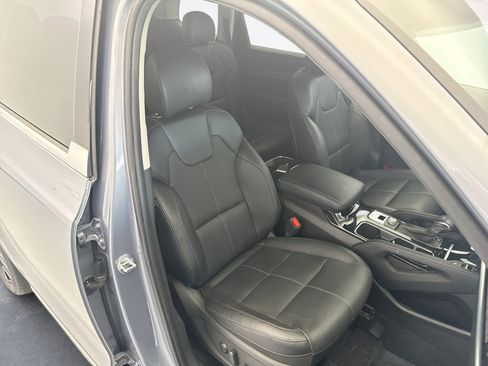 Used 2023 Kia Telluride SX FWD image 16