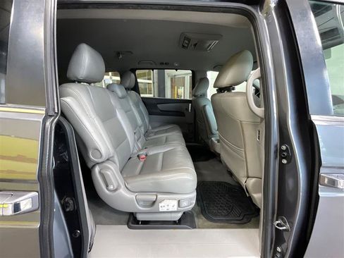 Used 2017 Honda Odyssey SE image 24
