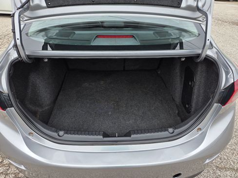 Used 2014 MAZDA MAZDA3 i Grand Touring FWD image 17