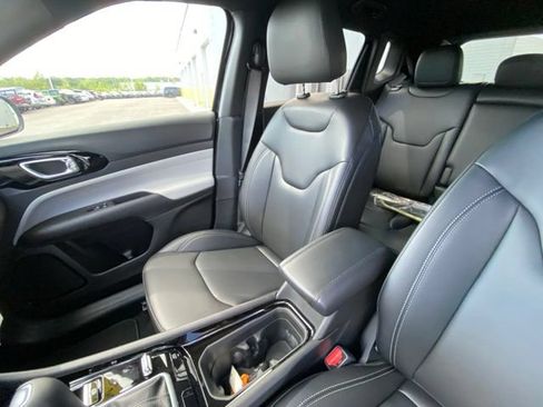 New 2026 Jeep Compass Limited AWD/4WD image 11