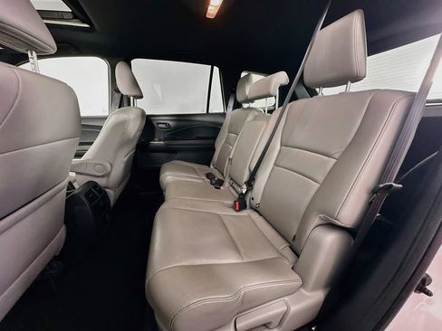 Used 2023 Honda Passport EX-L image 25
