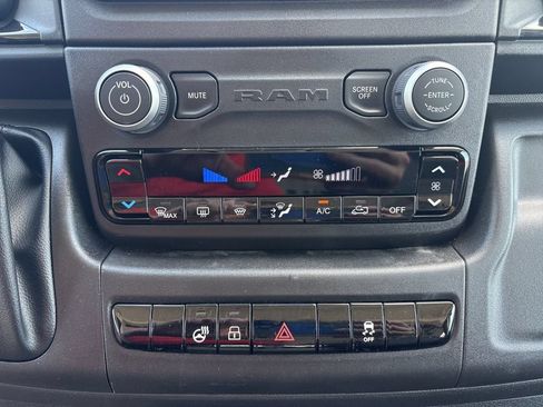New 2026 RAM ProMaster 2500 w/ Cold Weather Group FWD image 32