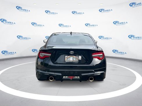 Used 2019 Toyota 86 image 4