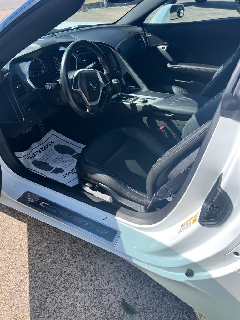 Used 2015 Chevrolet Corvette Stingray Coupe w/ ZF1 Appearance Package RWD image 10