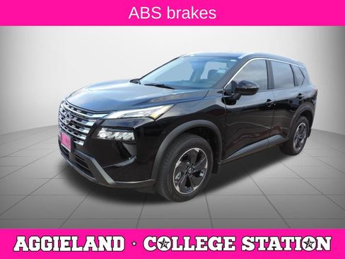 Certified 2026 Nissan Rogue SV w/ SV Premium Package FWD image 8