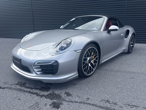 Used 2015 Porsche 911 Turbo image 1