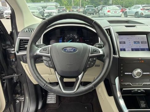 Used 2020 Ford Edge Titanium w/ Cargo Accessory Package FWD image 23