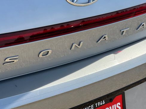 Used 2020 Hyundai Sonata SEL w/ Convenience Package FWD image 17
