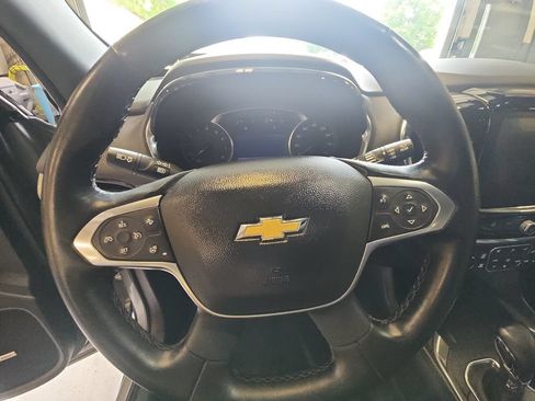Certified 2023 Chevrolet Traverse LT w/ LT Premium Package AWD/4WD image 16