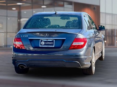 Used 2013 Mercedes-Benz C 250 Sedan image 3