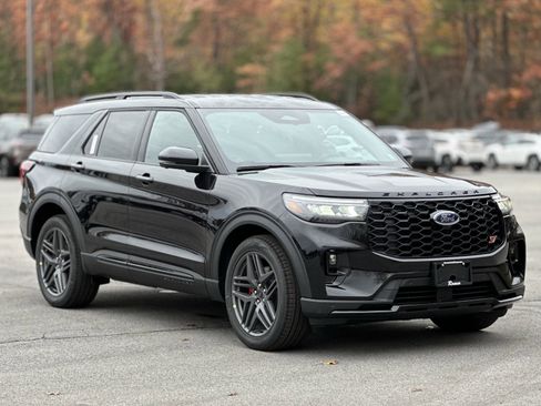 New 2026 Ford Explorer ST image 13