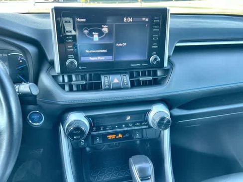 Used 2021 Toyota RAV4 XSE AWD/4WD image 18