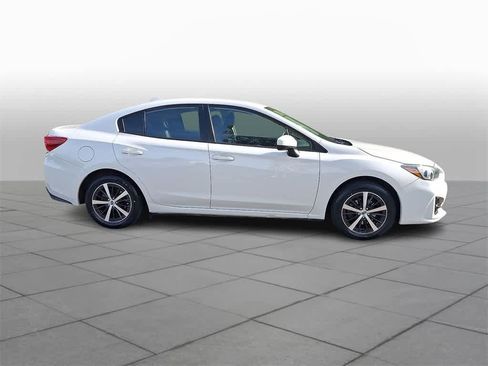 Used 2019 Subaru Impreza 2.0i Premium image 25