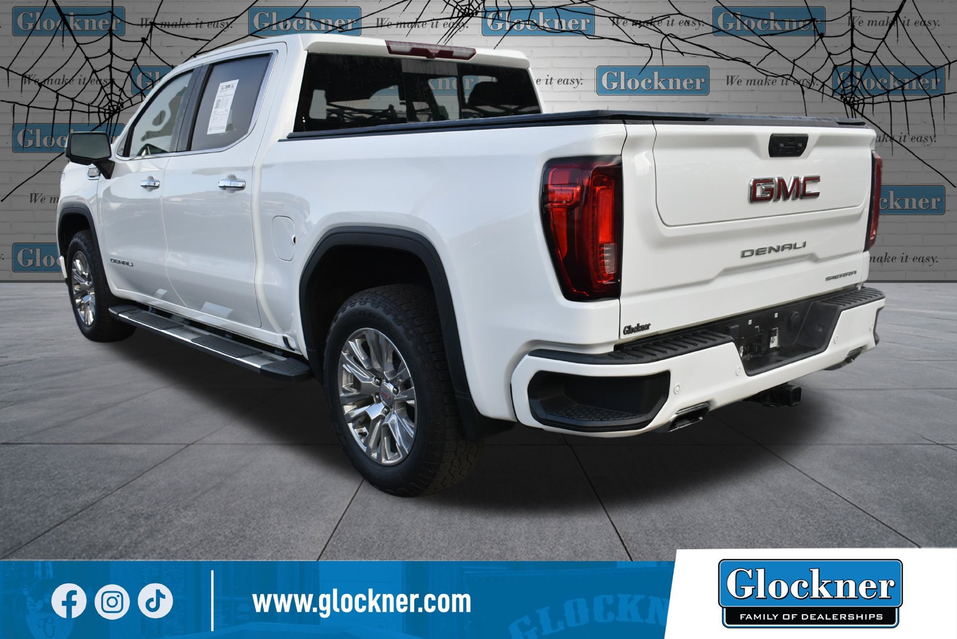 Used 2023 GMC Sierra 1500 Denali AWD/4WD image 8