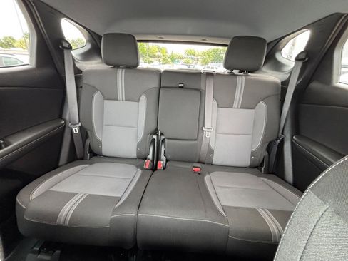 Used 2025 Chevrolet Blazer LT FWD image 39